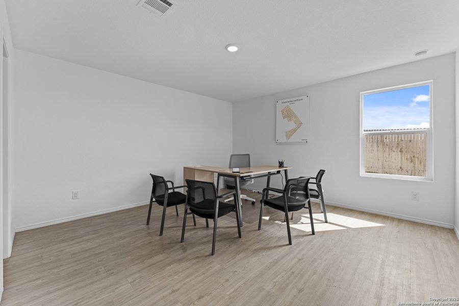 Furnished interior view inside a new home in , New Braunfels (Image 4).