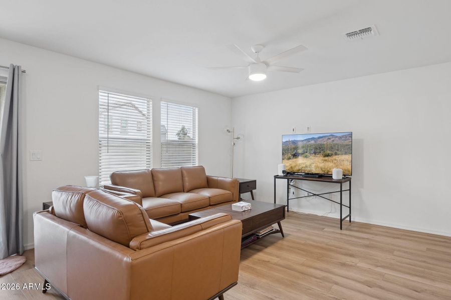 7-web-or-mls-36446-w-san-ildefanso-ave