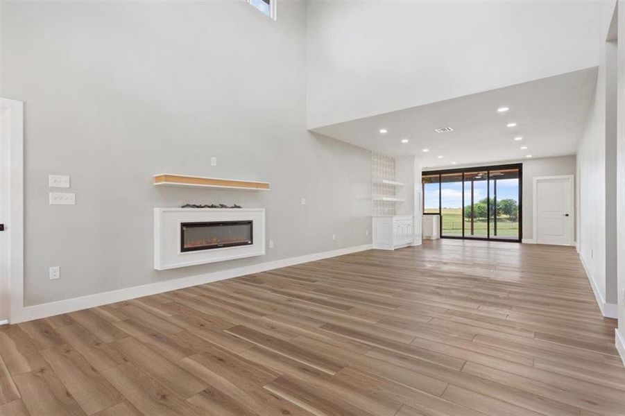 Spacious, unfurnished interior of a new home in , McGregor (Image 17).