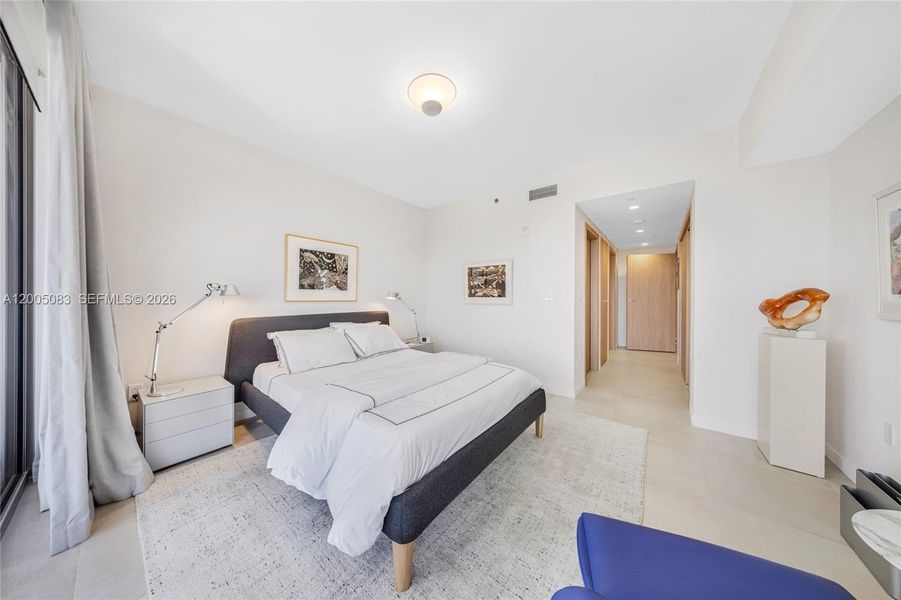 Furnished interior view inside a new home in Onda, Bay Harbor Islands (Image 50).