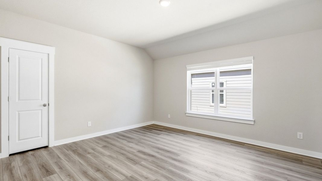 Furnished interior view inside a new home in Hunters Glen, Jarrell (Image 10).