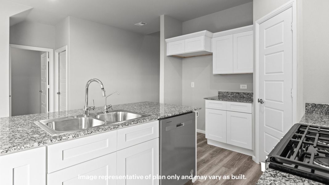 Furnished interior view inside a new home in Yukon Ridge, Odessa (Image 8).
