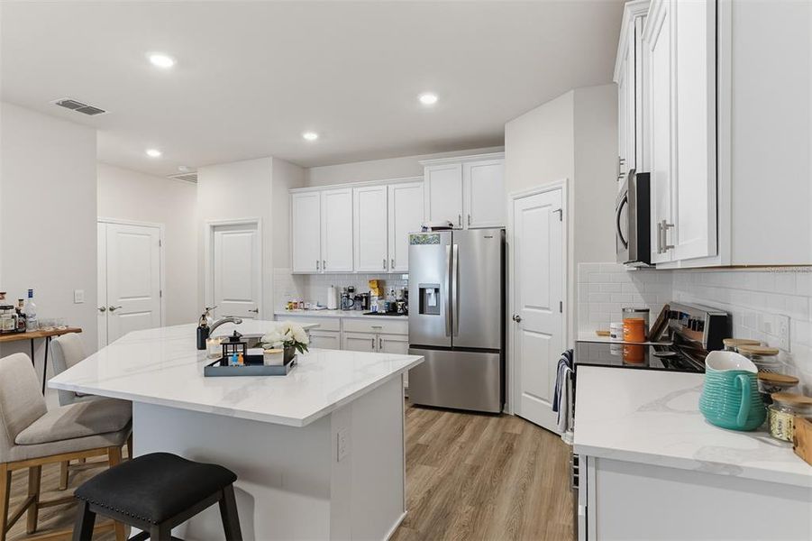 Furnished interior view inside a new home in Star Farms at Lakewood Ranch, Bradenton (Image 8).