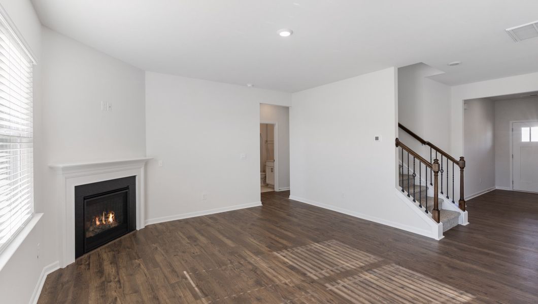 Spacious, unfurnished interior of a new home in Spring Ridge, Anderson (Image 21).