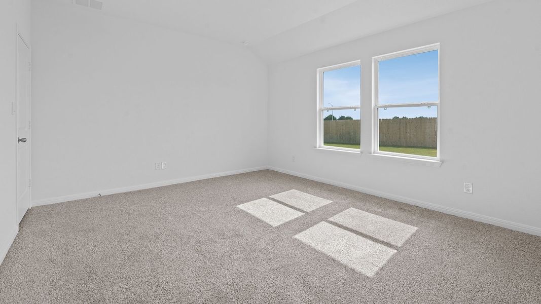 Spacious, unfurnished interior of a new home in Carillon, Manor (Image 21). Spacious, unfurnished interior of a new home in Carillon, Manor (Image 21).