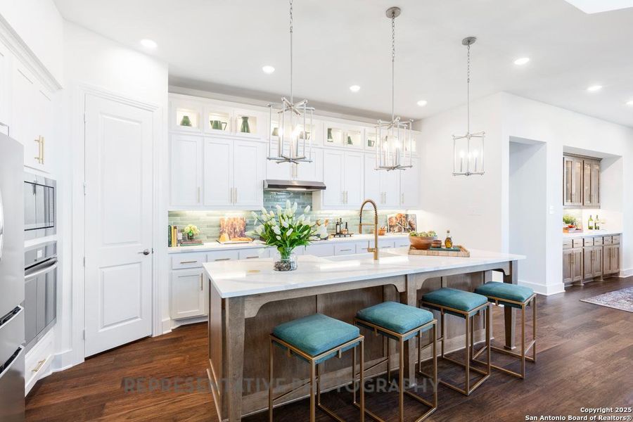 Furnished interior view inside a new home in The Ranches at Creekside, Boerne (Image 40). Furnished interior view inside a new home in The Ranches at Creekside, Boerne (Image 40).