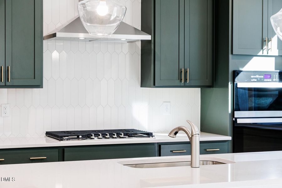 Mag SF-Lot 170-Lassen_QMI (2) Mag SF-Lot 170-Lassen_QMI (2)