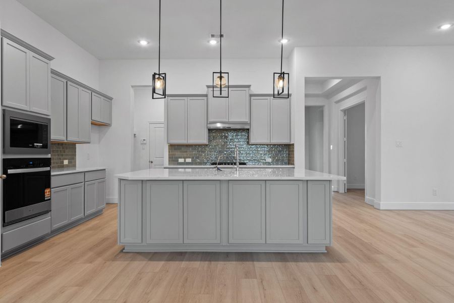 Furnished interior view inside a new home in Coastal Point, League City (Image 8).