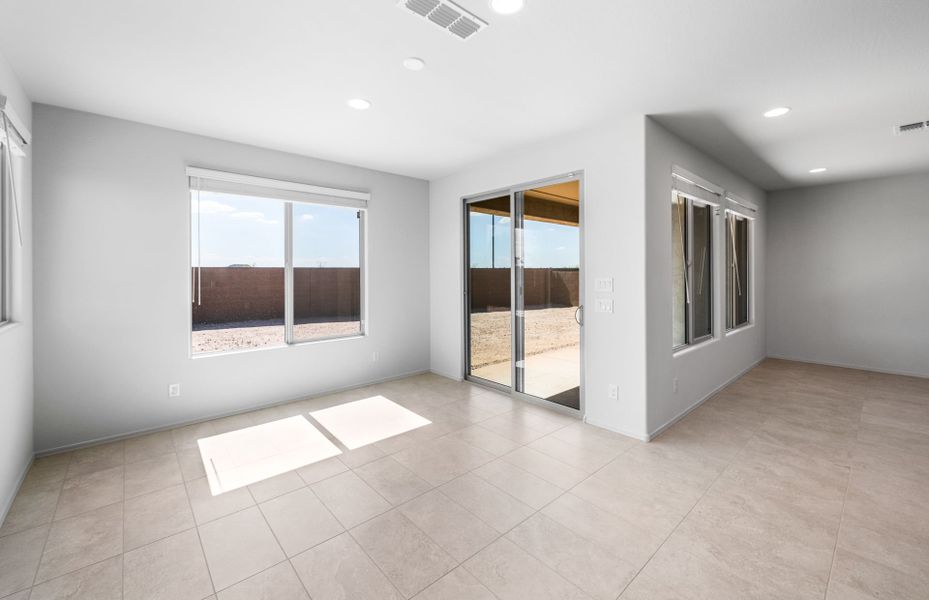 Spacious, unfurnished interior of a new home in Sun City Anthem at Merrill Ranch, Florence (Image 20). Spacious, unfurnished interior of a new home in Sun City Anthem at Merrill Ranch, Florence (Image 20).