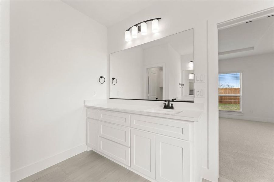 804 Hidden Lakes-Primary Suite-6