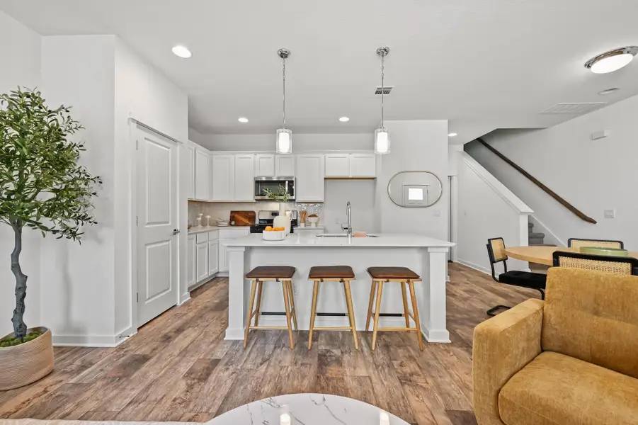 Furnished interior view inside a new home in , Buda (Image 10).