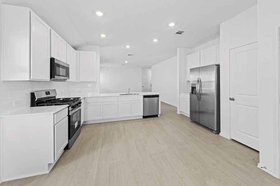 Furnished interior view inside a new home in Sunset Oaks, Maxwell (Image 7).