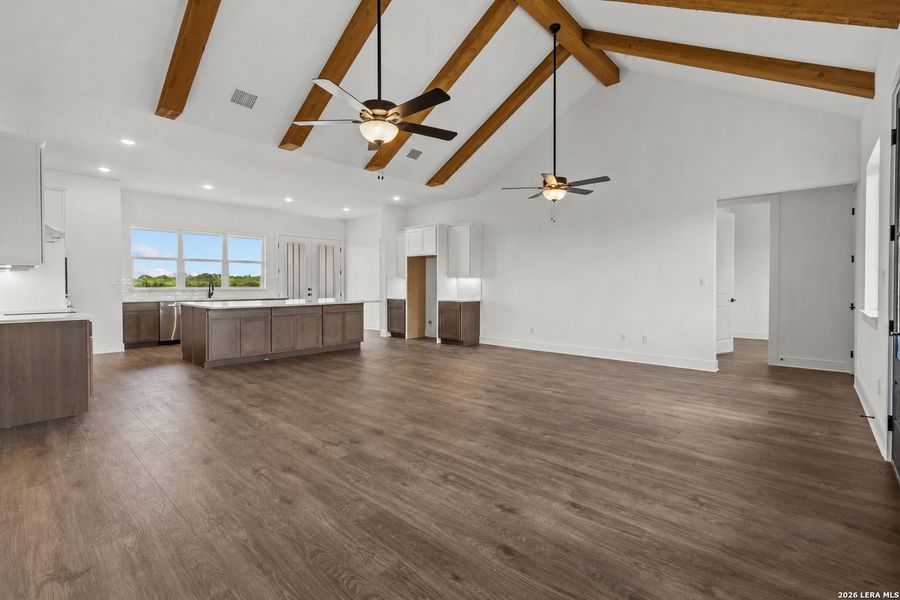 Spacious, unfurnished interior of a new home in , La Vernia (Image 14). Spacious, unfurnished interior of a new home in , La Vernia (Image 14).