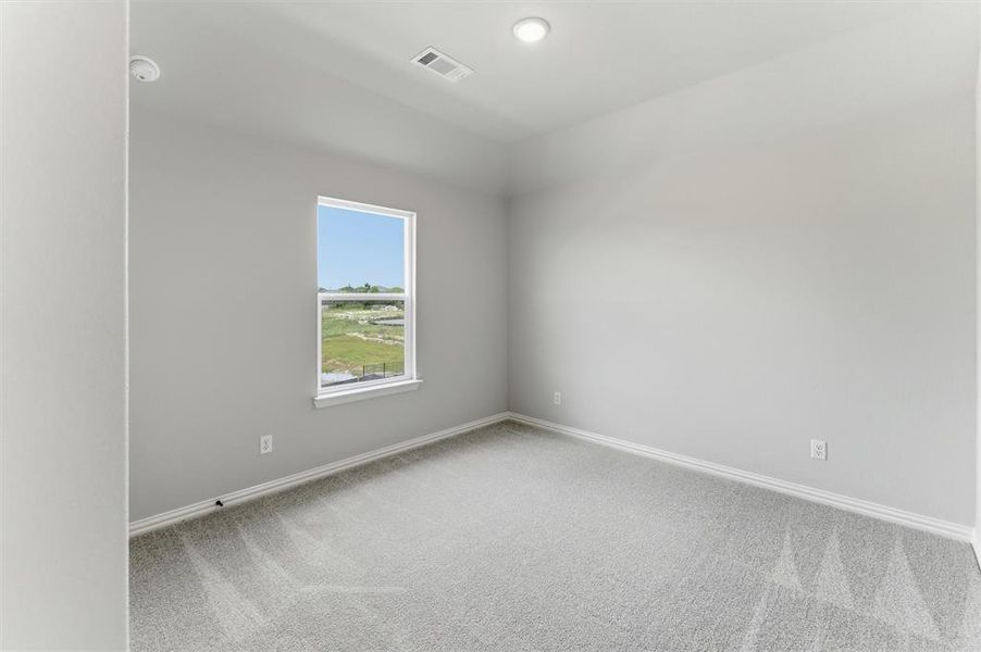 Spacious, unfurnished interior of a new home in Cedar Ridge Estates, Anna (Image 34).
