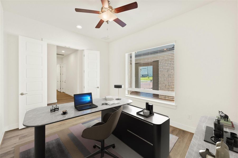 Furnished interior view inside a new home in Rough Hollow, Lakeway (Image 25). Furnished interior view inside a new home in Rough Hollow, Lakeway (Image 25).