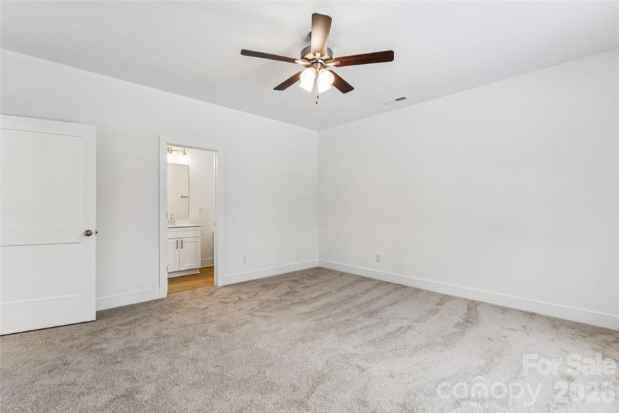 Spacious, unfurnished interior of a new home in , Statesville (Image 17).