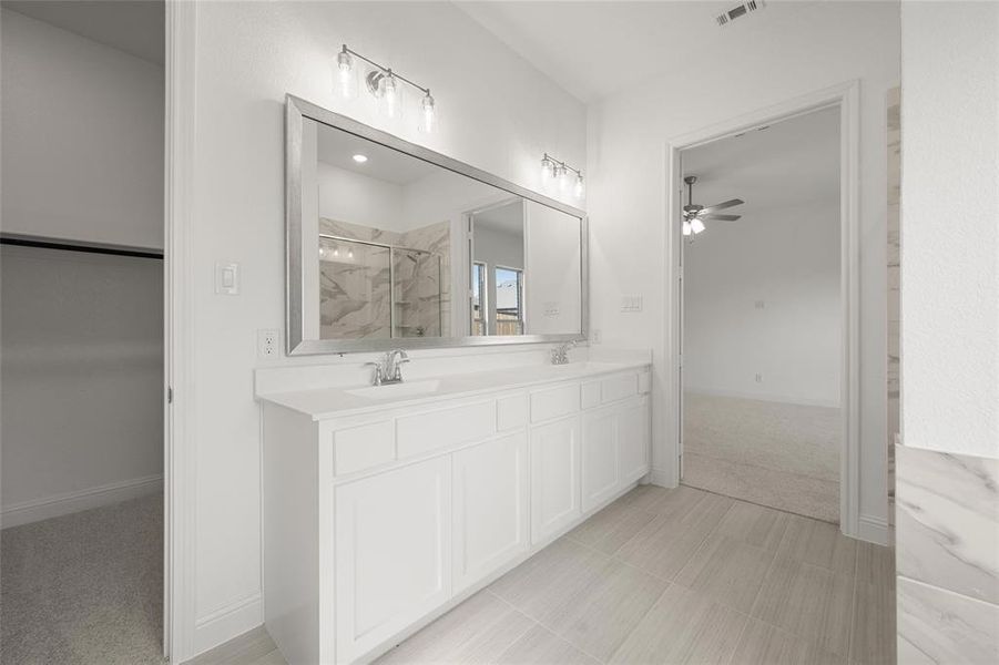 416 Lamb Primary Suite4 416 Lamb Primary Suite4