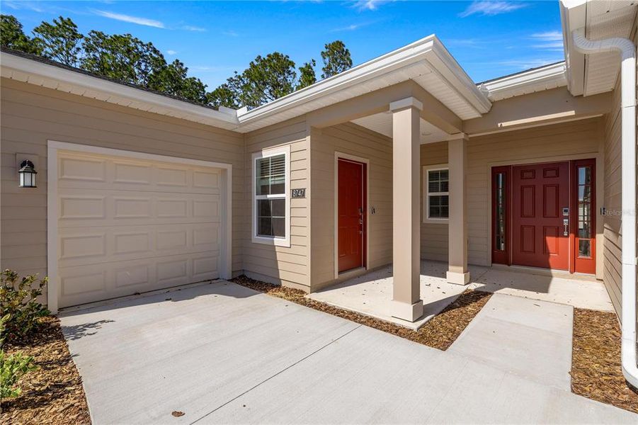 Exterior details and patio area of a home in Trailhead Landing, Alachua (Image 5).