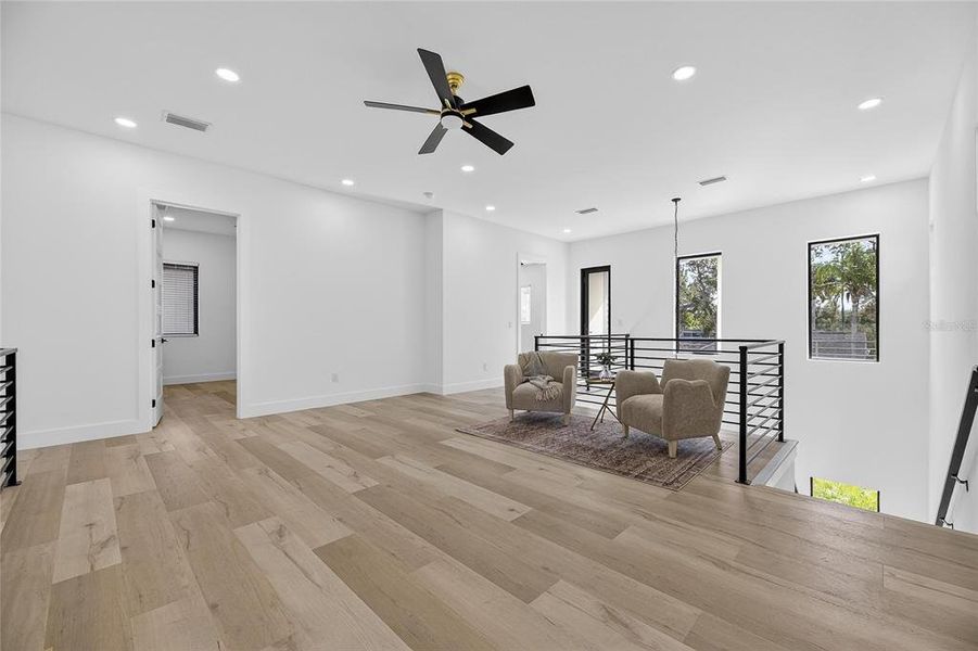 Furnished interior view inside a new home in , Sarasota (Image 52).