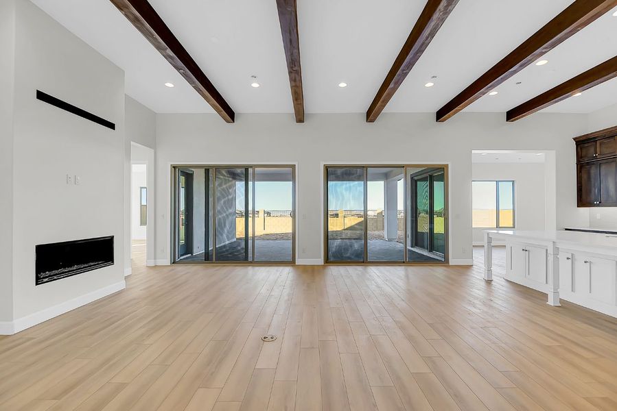 Spacious, unfurnished interior of a new home in Summit at The Dells, Prescott (Image 25).