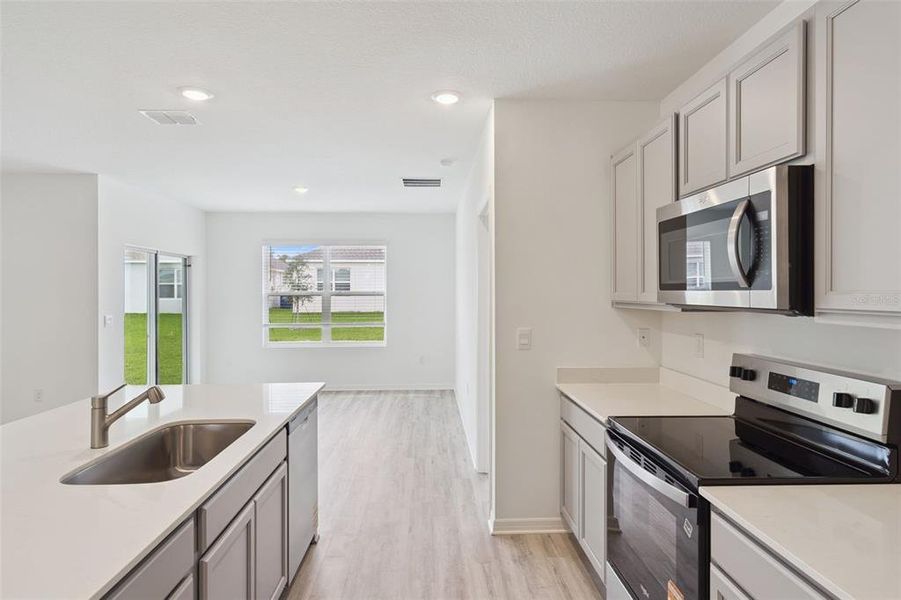 Furnished interior view inside a new home in , Lakeland (Image 7).
