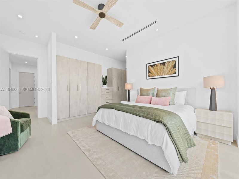 Furnished interior view inside a new home in , Fort Lauderdale (Image 30).