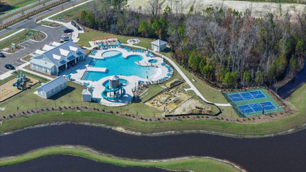 Community amenities in The Willows at Blake Farm, Wilmington (Image 25).