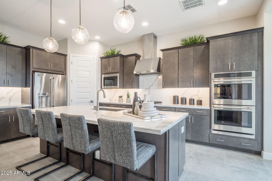 3830 S Gladiolus Circle 3830 S Gladiolus Circle