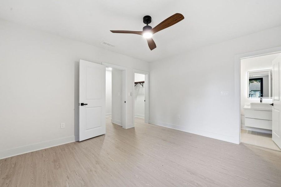 Spacious, unfurnished interior of a new home in , Decatur (Image 43).