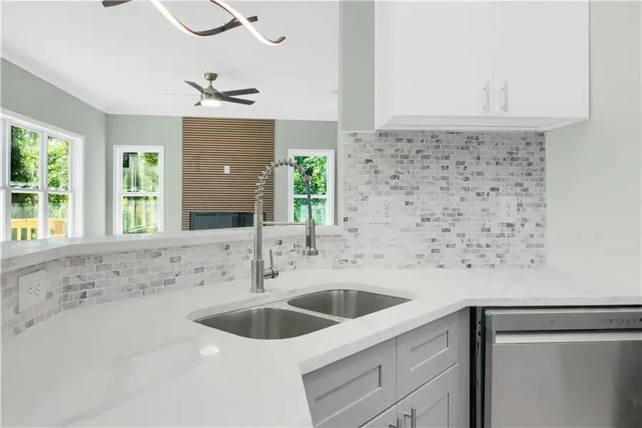 Close-up of interior finishes inside a home in , Snellville (Image 10). Close-up of interior finishes inside a home in , Snellville (Image 10).