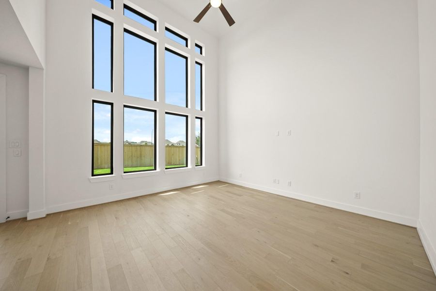 Spacious, unfurnished interior of a new home in Bridgeland 45', 50', 70', Cypress (Image 13).