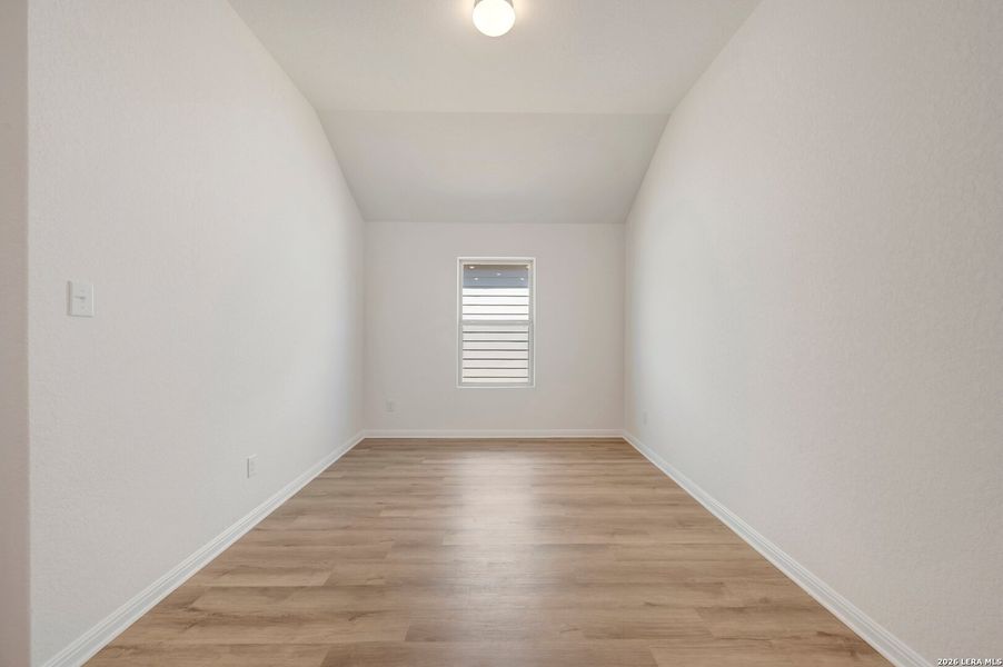 Spacious, unfurnished interior of a new home in Verano Farms, Von Ormy (Image 34). Spacious, unfurnished interior of a new home in Verano Farms, Von Ormy (Image 34).