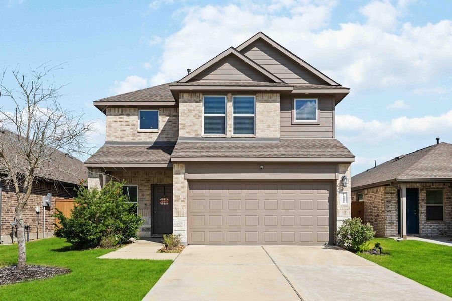 Beautiful 2023 DR Horton home in Cypress Green Beautiful 2023 DR Horton home in Cypress Green