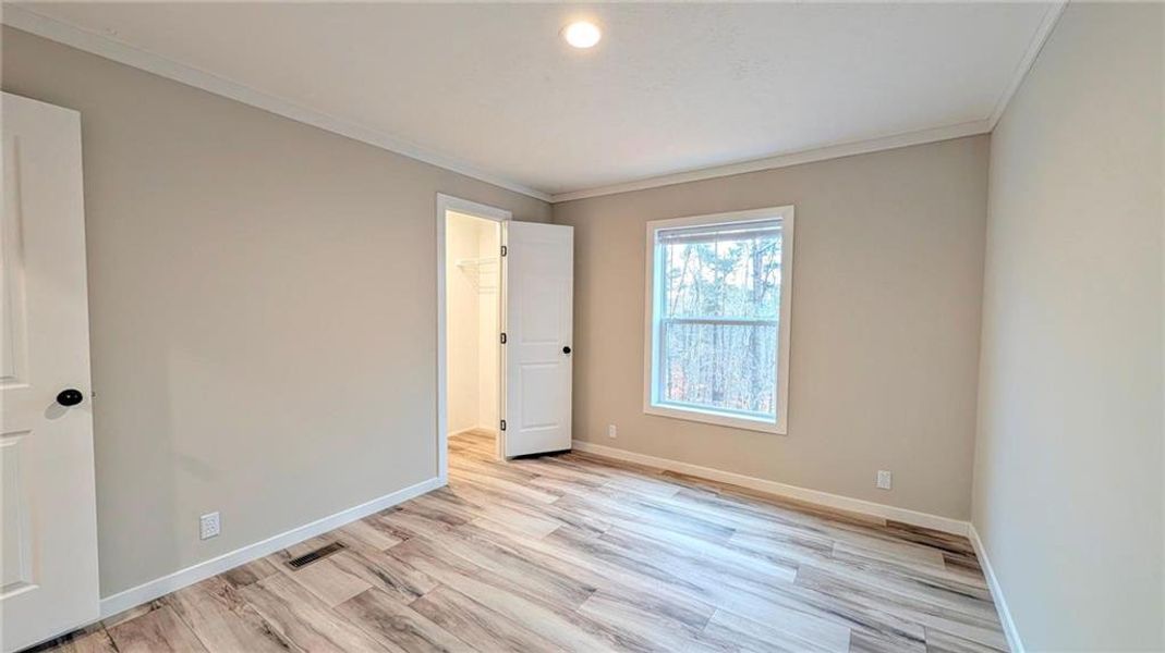 Spacious, unfurnished interior of a new home in , Dahlonega (Image 40). Spacious, unfurnished interior of a new home in , Dahlonega (Image 40).