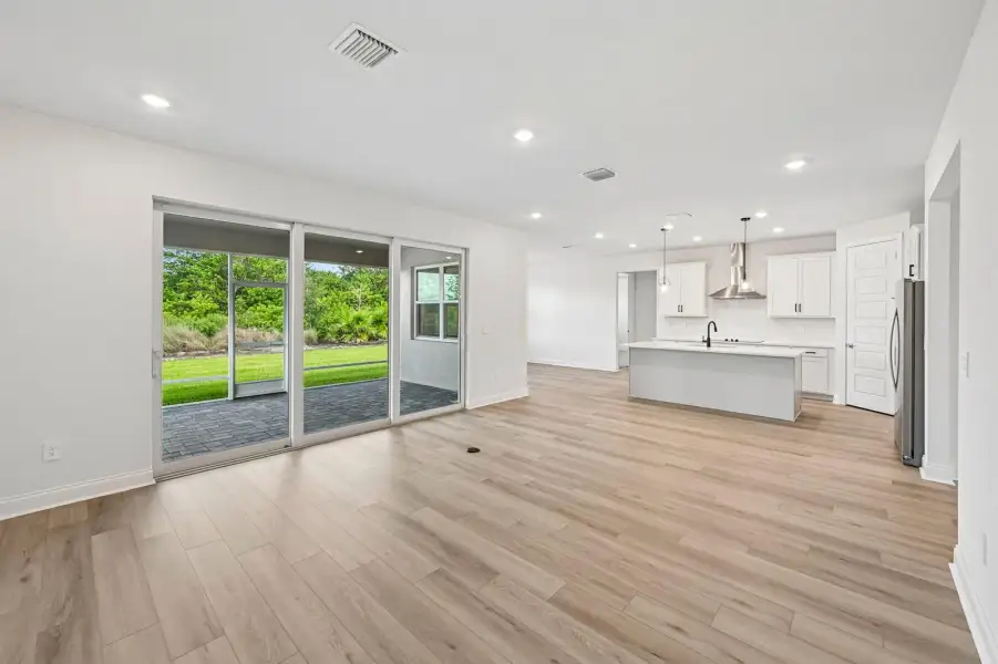 5591 Hampton Park Cir Vero Beach (6) 5591 Hampton Park Cir Vero Beach (6)