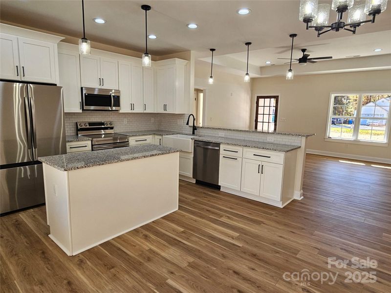 Furnished interior view inside a new home in , Midland (Image 7).