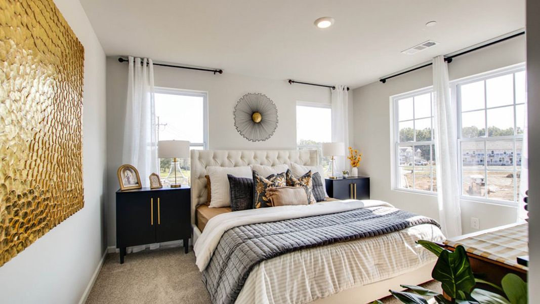 Furnished interior view inside a new home in Woodbridge Glen Townhomes, Lebanon (Image 6).