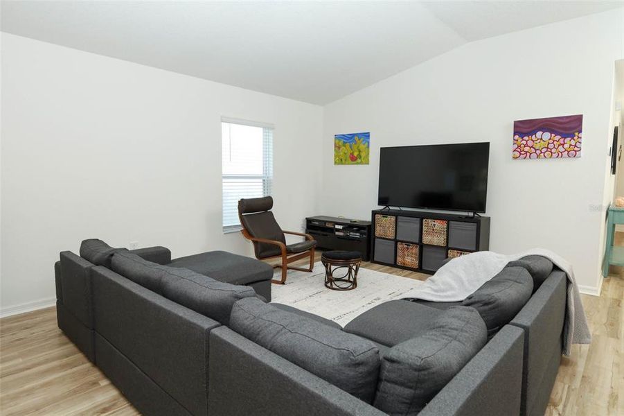 Furnished interior view inside a new home in The Reserve at Lake Ridge II, Minneola (Image 6).