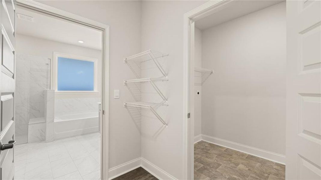 Spacious, unfurnished interior of a new home in Oak Ridge Meadows - Active Adult, Locust Grove (Image 34).
