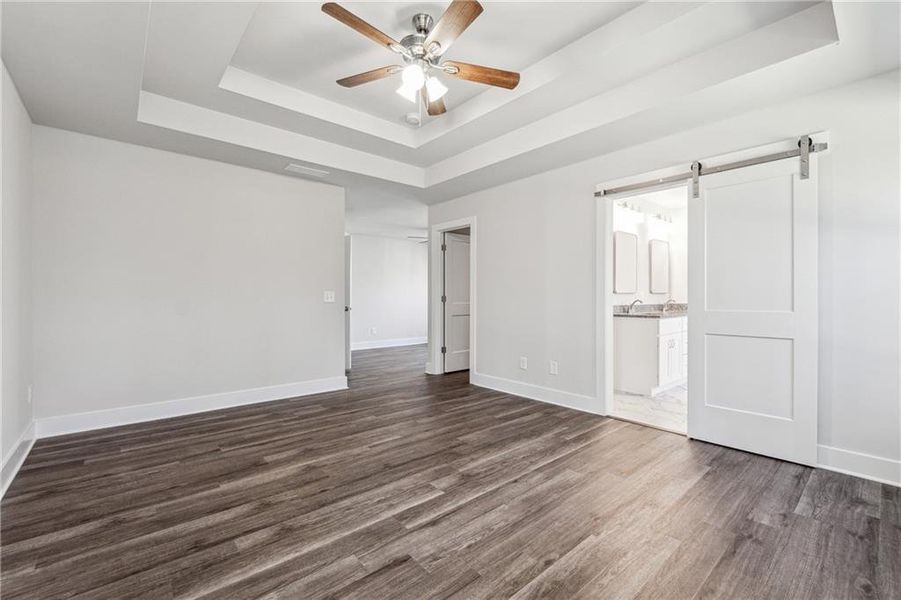 Spacious, unfurnished interior of a new home in , Talking Rock (Image 18).
