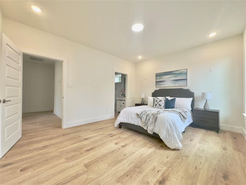 Furnished interior view inside a new home in , Dallas (Image 9). Furnished interior view inside a new home in , Dallas (Image 9).