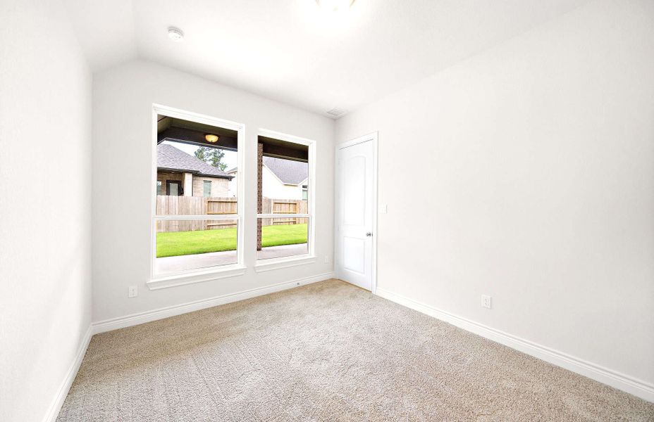 Representative unfurnished interior of a home built from the 3049AU by Ravenna Homes in Audubon 60′, Magnolia (Image 43).