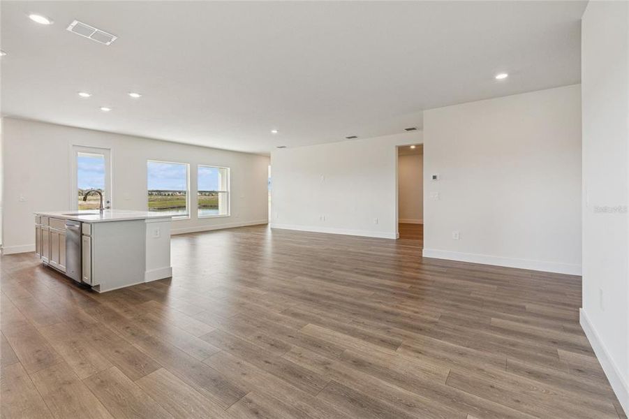 Spacious, unfurnished interior of a new home in Coasterra, Palmetto (Image 37).