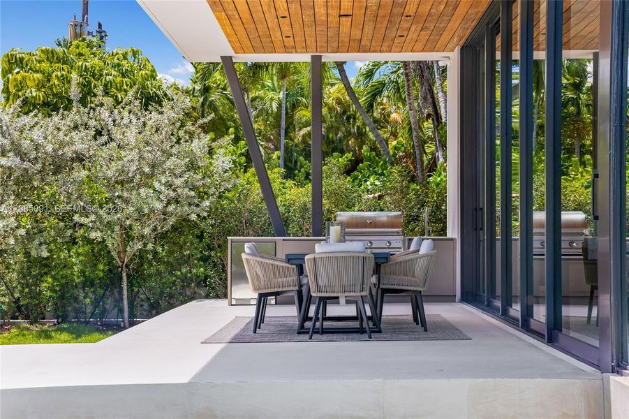 Exterior details and patio area of a home in , Miami Beach (Image 26).