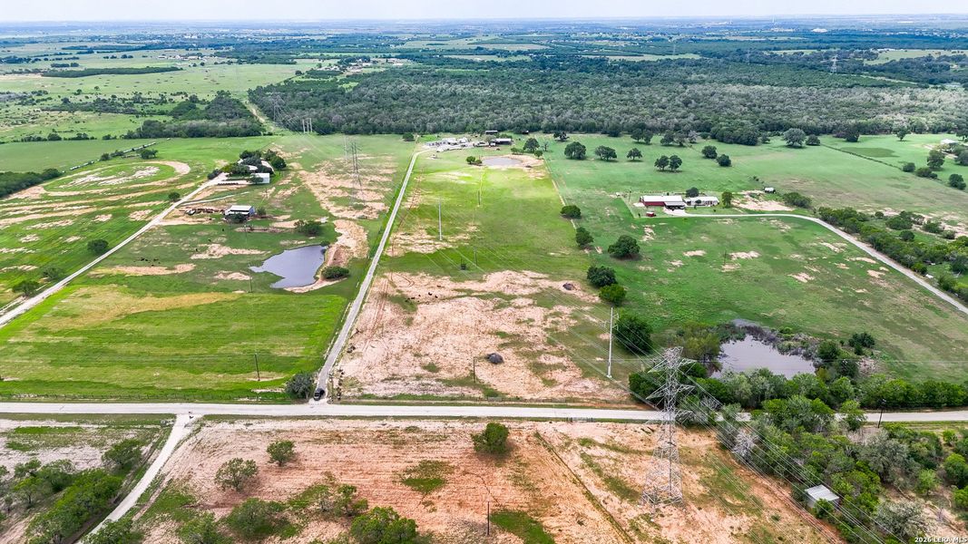 Site preparation for new homesites in , Seguin (Image 30).