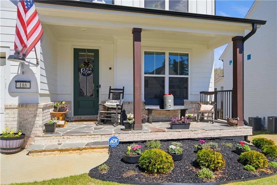 Exterior details and patio area of a home in , Dallas (Image 27).