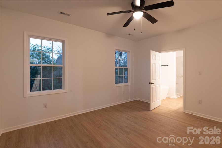 Spacious, unfurnished interior of a new home in , Stanley (Image 23).