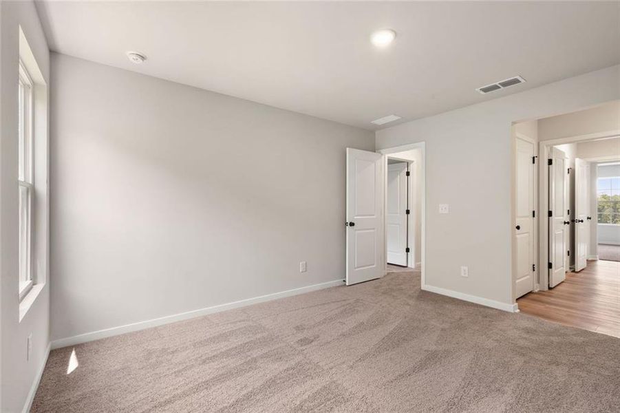 Spacious, unfurnished interior of a new home in Windsong Estates, McDonough (Image 29). Spacious, unfurnished interior of a new home in Windsong Estates, McDonough (Image 29).