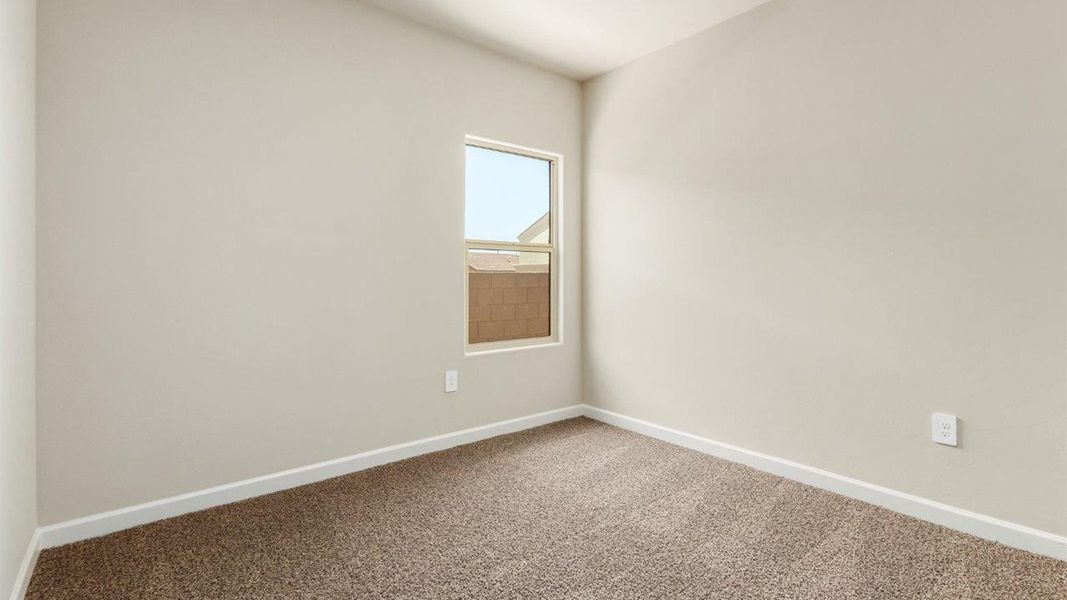Spacious, unfurnished interior of a new home in Sycamore Vista, Vail (Image 27).