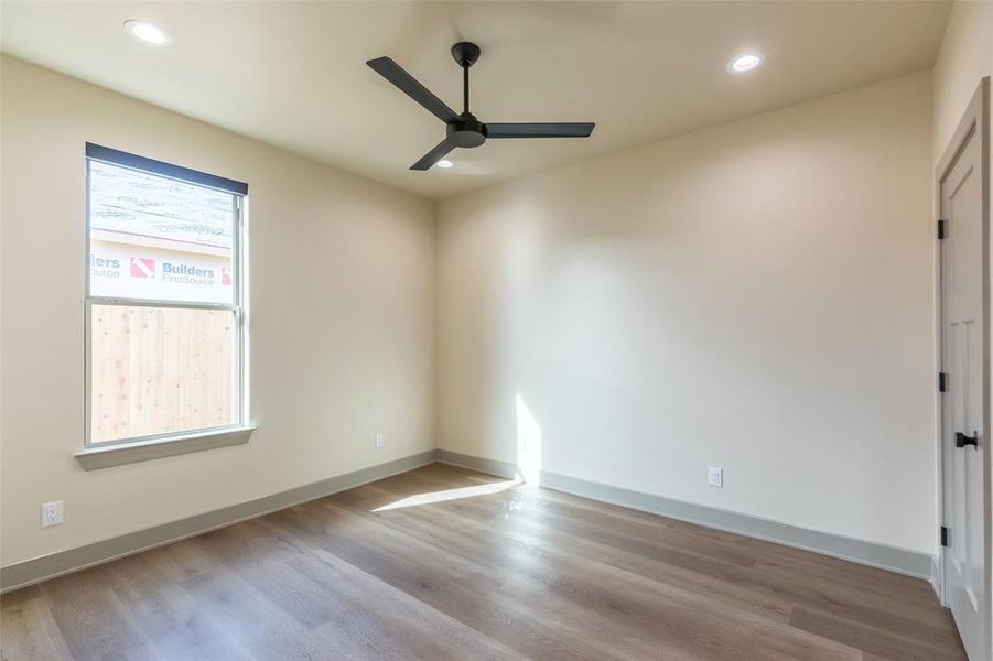 Spacious, unfurnished interior of a new home in , Abilene (Image 33).